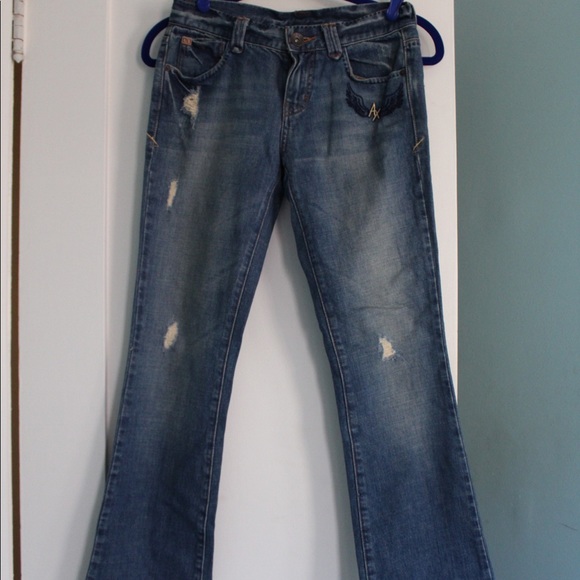 Distressed jeans - Picture 2 of 2